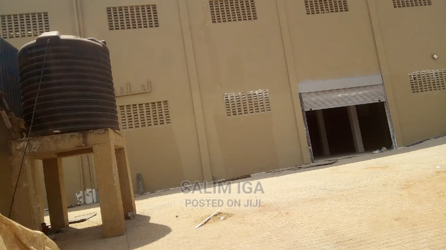 Warehouse on Market