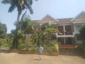 10bdrm House in Naguru, Central Division for Rent