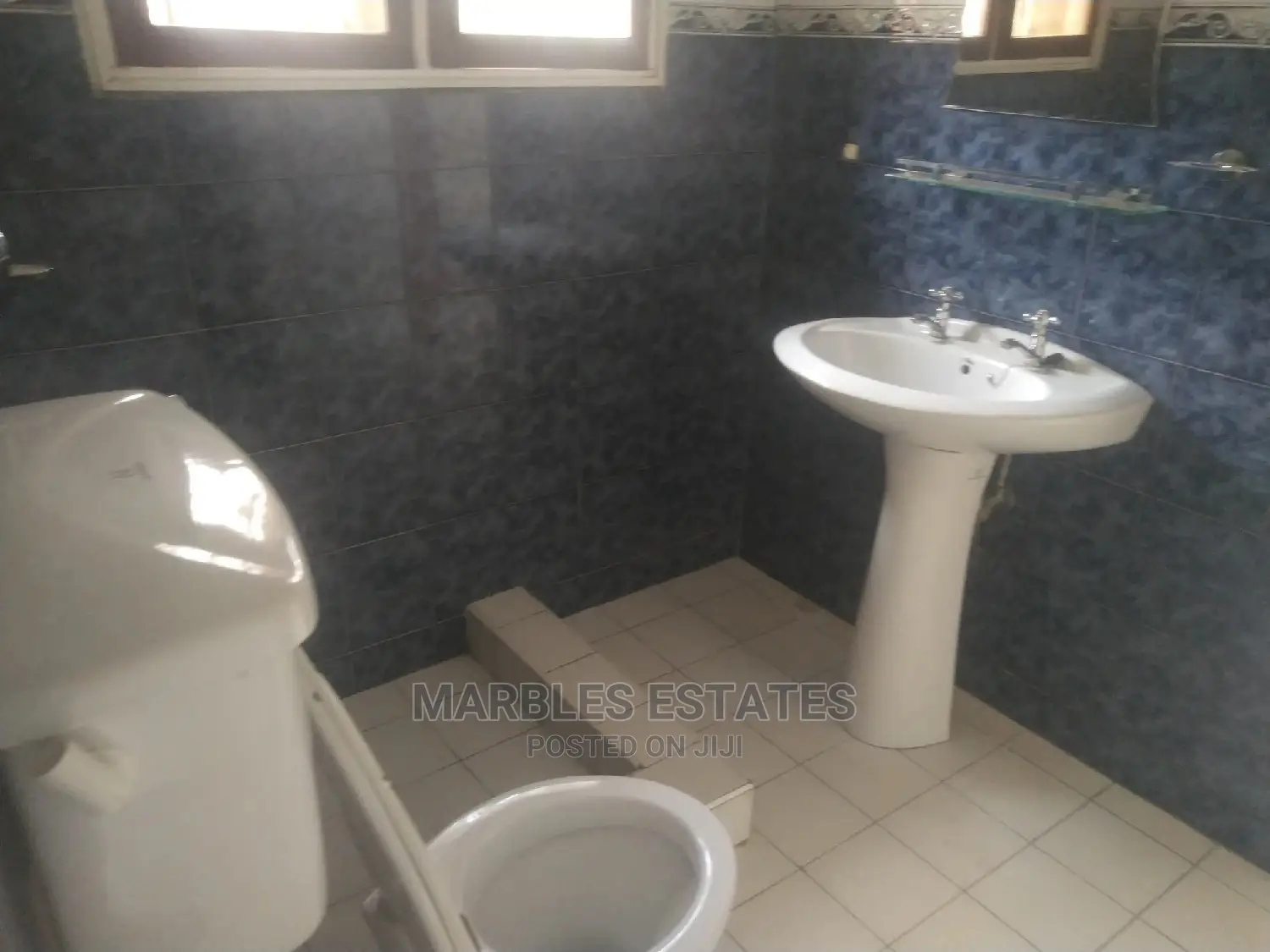 4bdrm Apartment in Kololo, Central Division for Rent