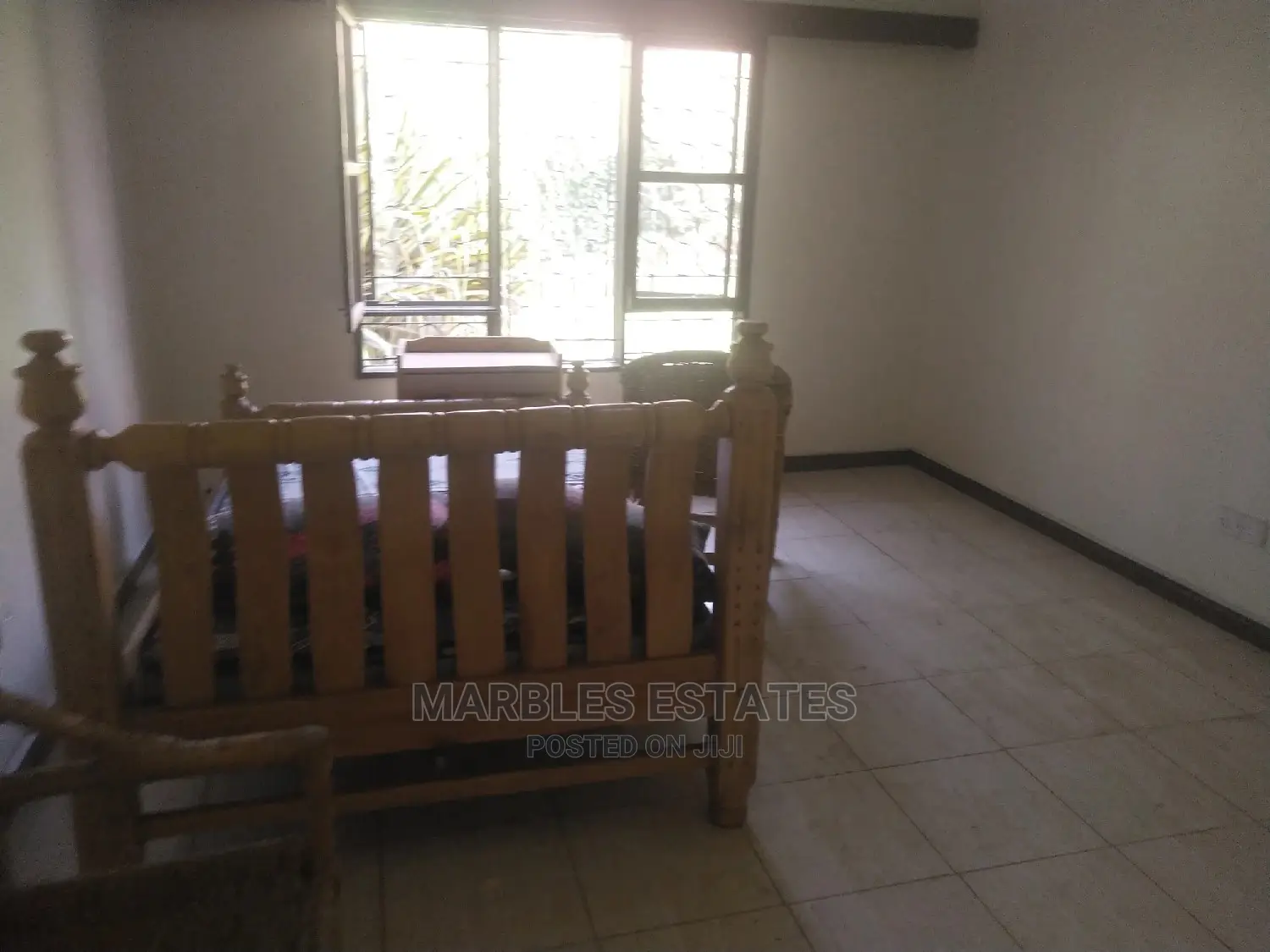 6bdrm Bungalow in Mbuya, Central Division for Rent
