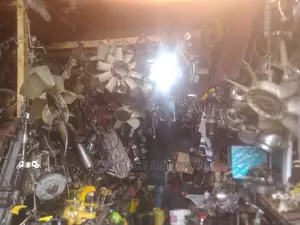 Mitsubish.Isuzu.Hino and Nissan Engine Spare Parts in Stock
