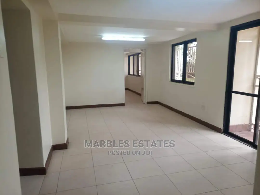 5bdrm Bungalow in Bugolobi, Central Division for Rent