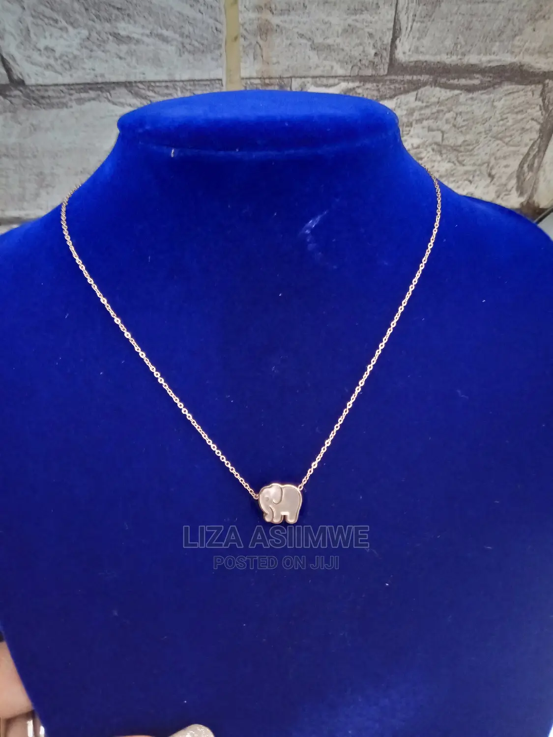Quality Lady Necklaces Available