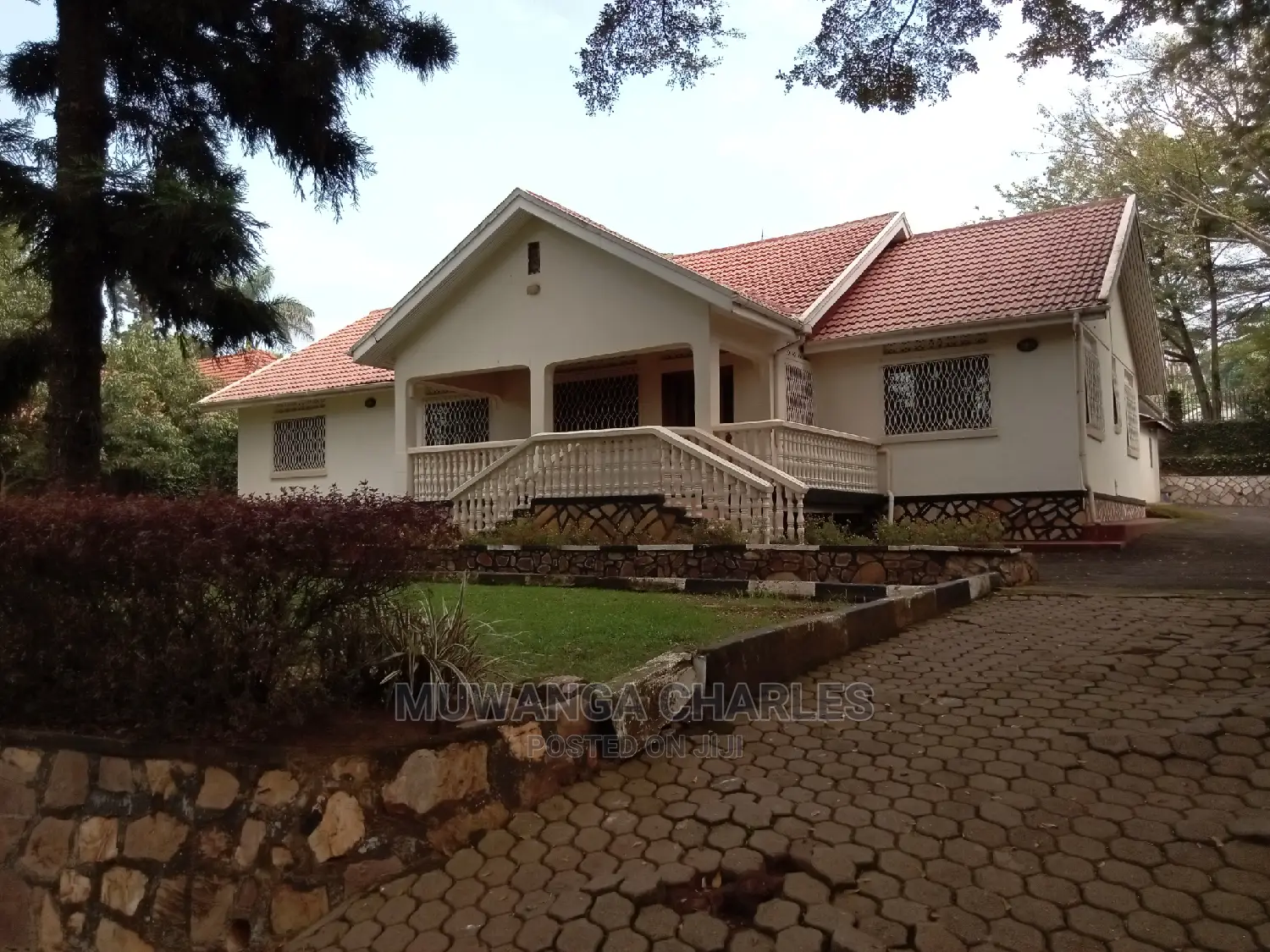 5bdrm Bungalow in Fs Properties Ltd, Central Division for Rent