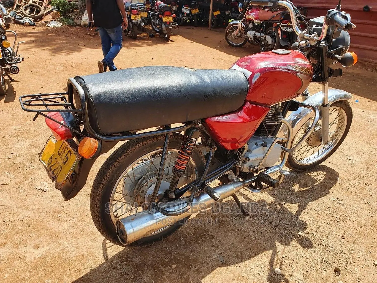 Bajaj Stroke 2017 Orange