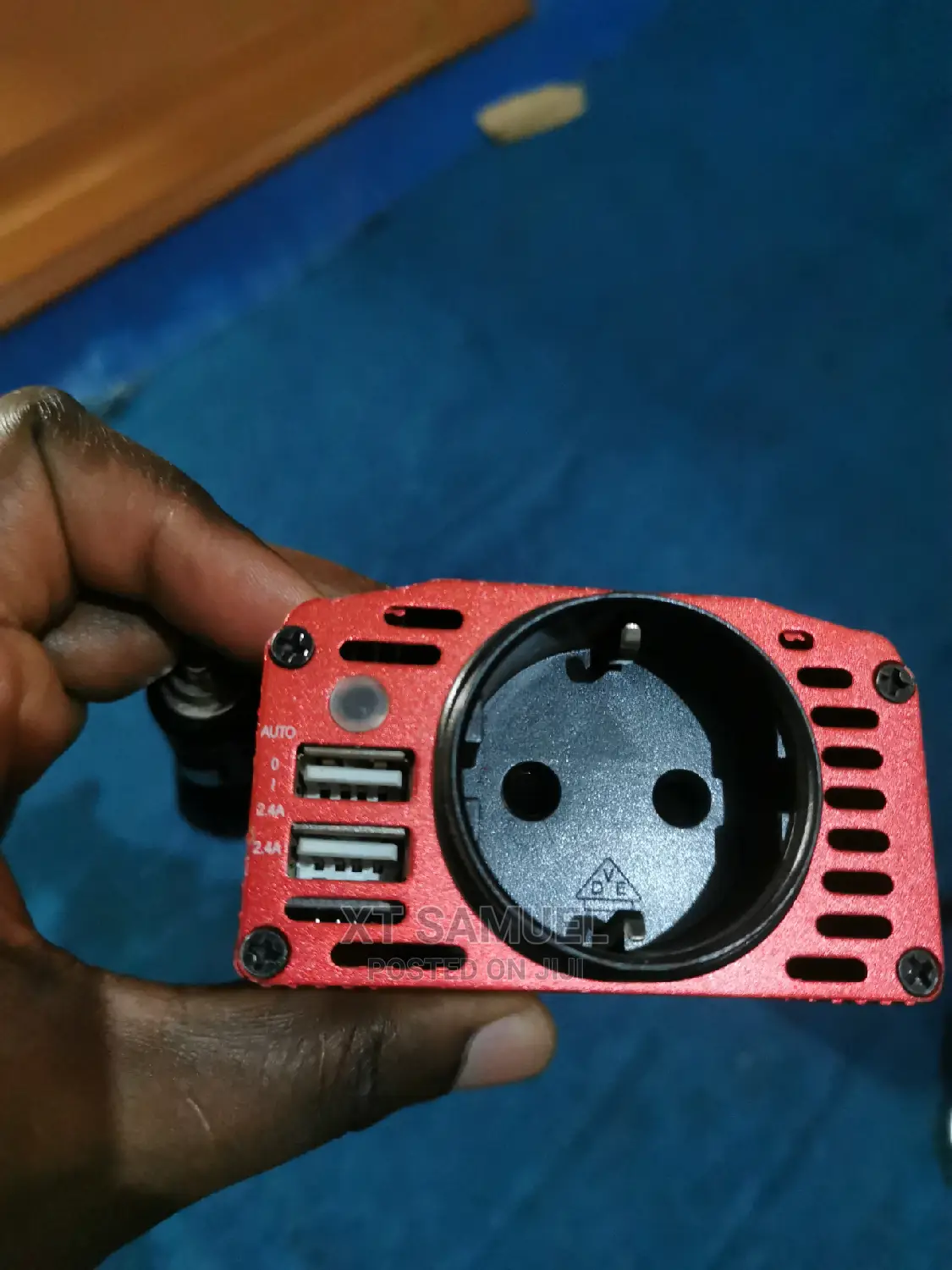 Bestek Car Inverter,Use Household 240v Appliances in Car