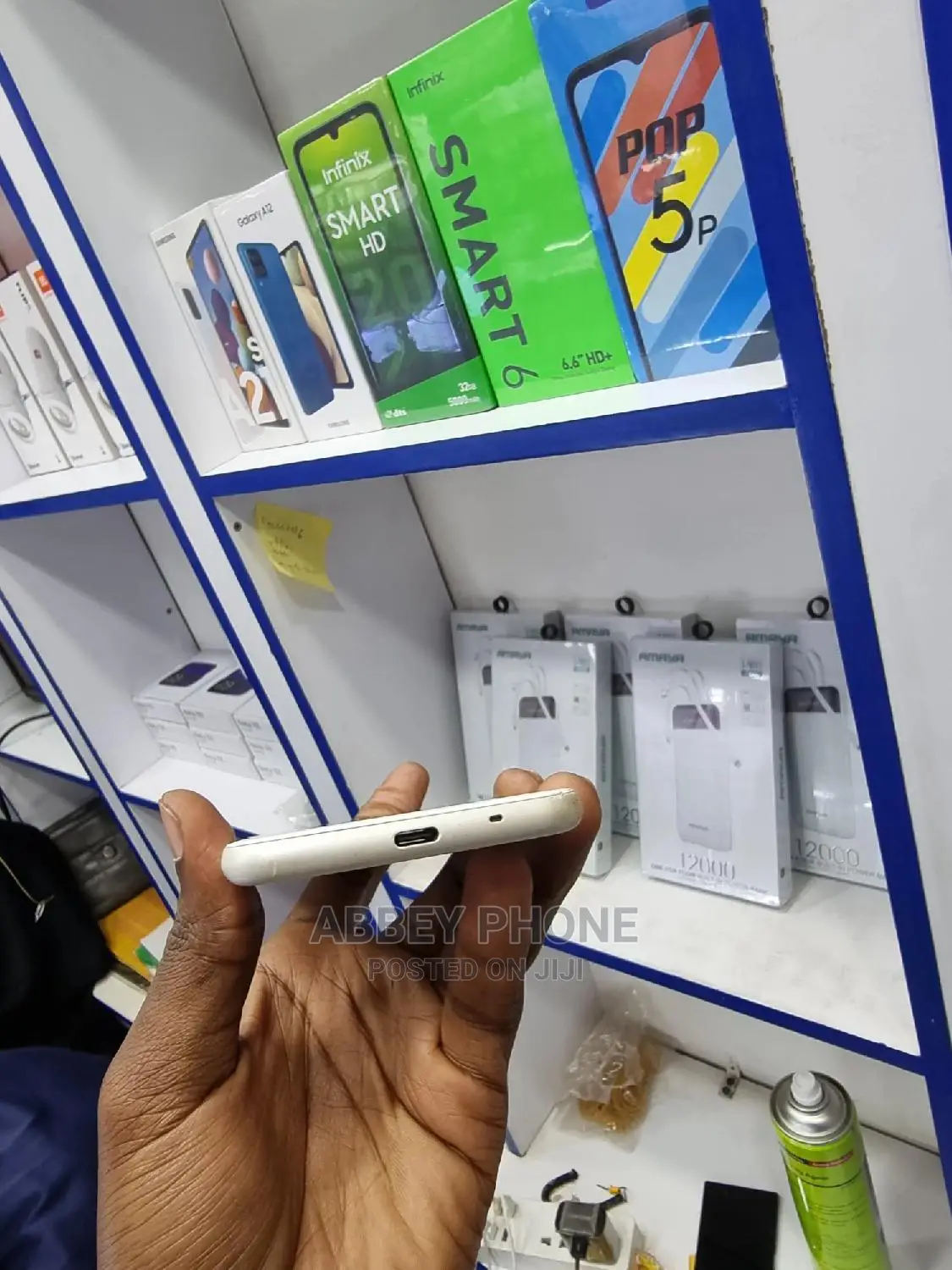 Sharp Aquos Sense SHV40 32GB White