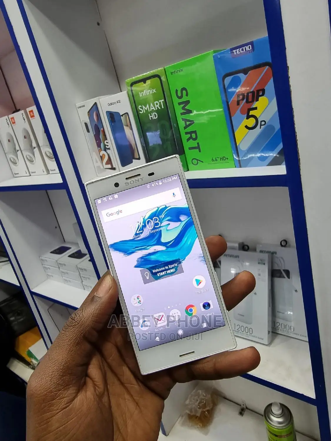 Sony Xperia X Compact SO-02J 32 GB White