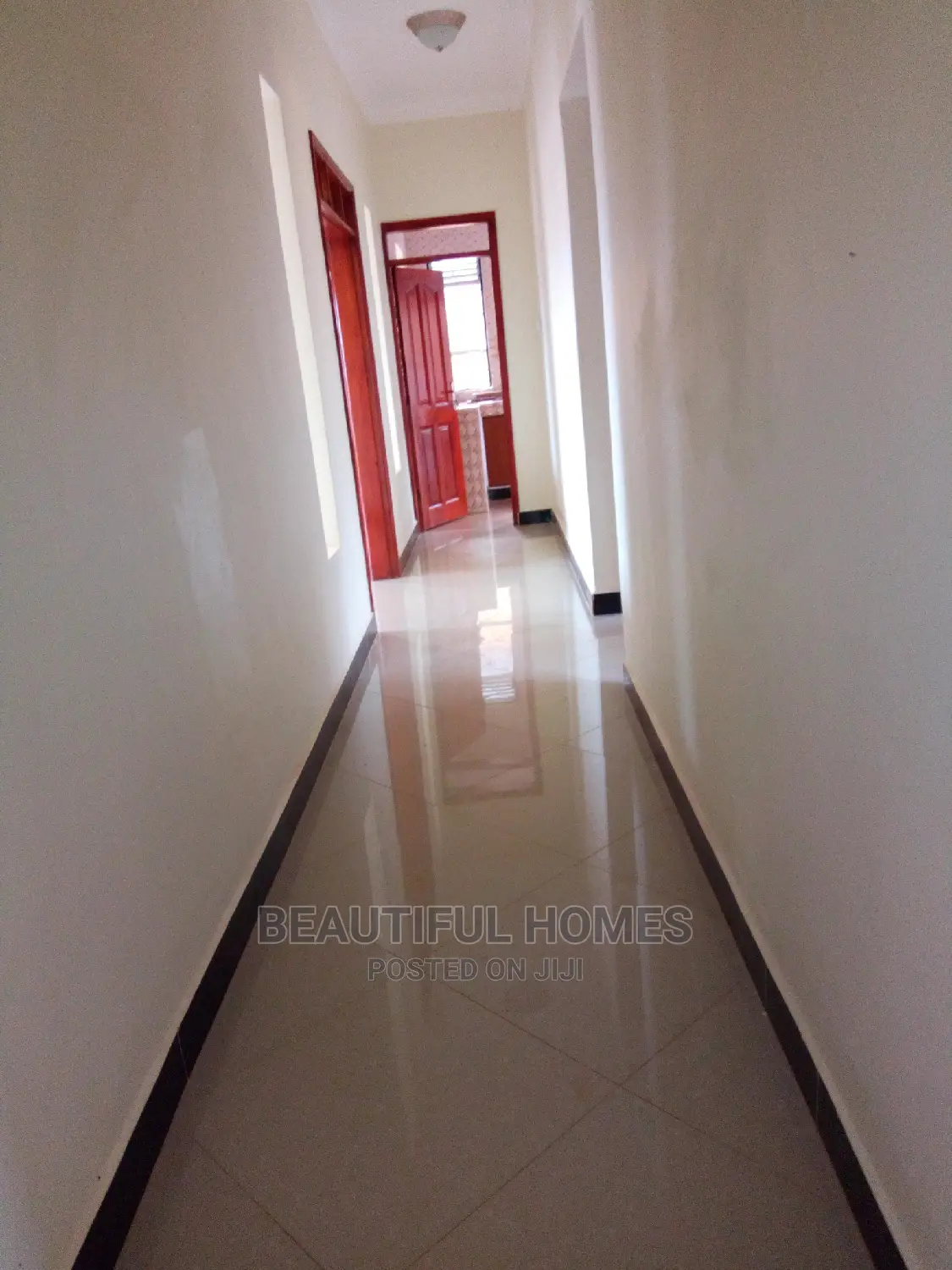 Furnished 4bdrm Villa in Ministers Village, Kira for Sale