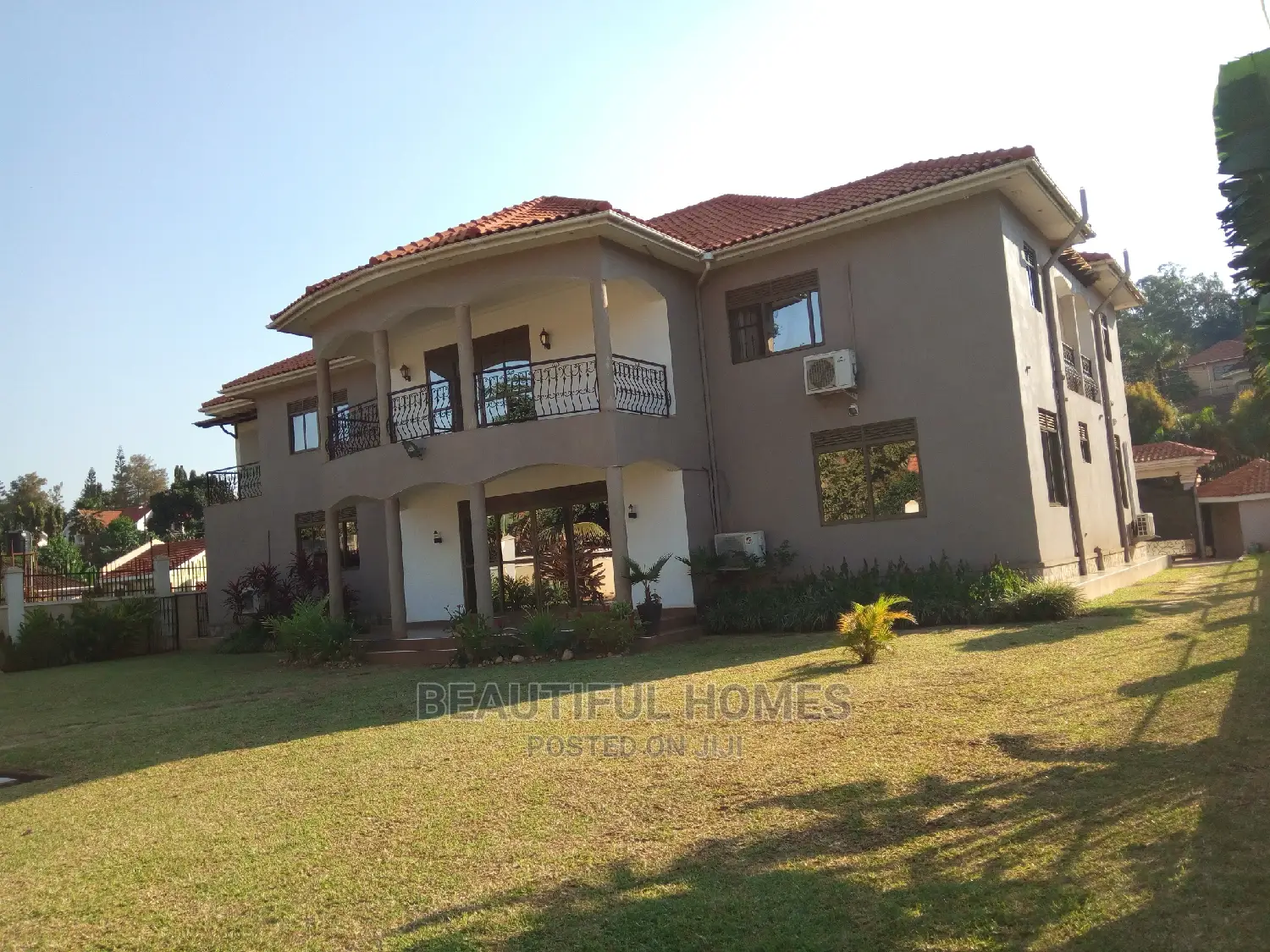 Furnished 6bdrm Mansion in Naguru, Nakawa for Sale