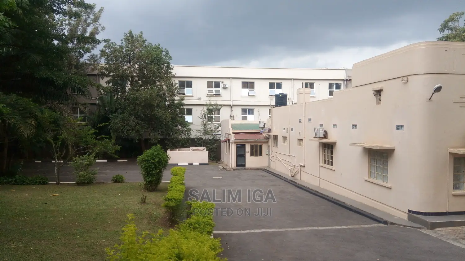 8bdrm Bungalow in Kololo Property, Central Division for Rent