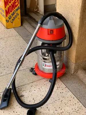 30 Litres Vacuum Cleaner