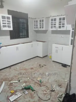 Kitchen/Modern/Kitchen Cabinets