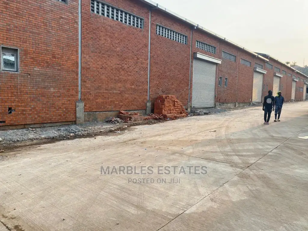 Warehouse for Rent at Sir Apollo