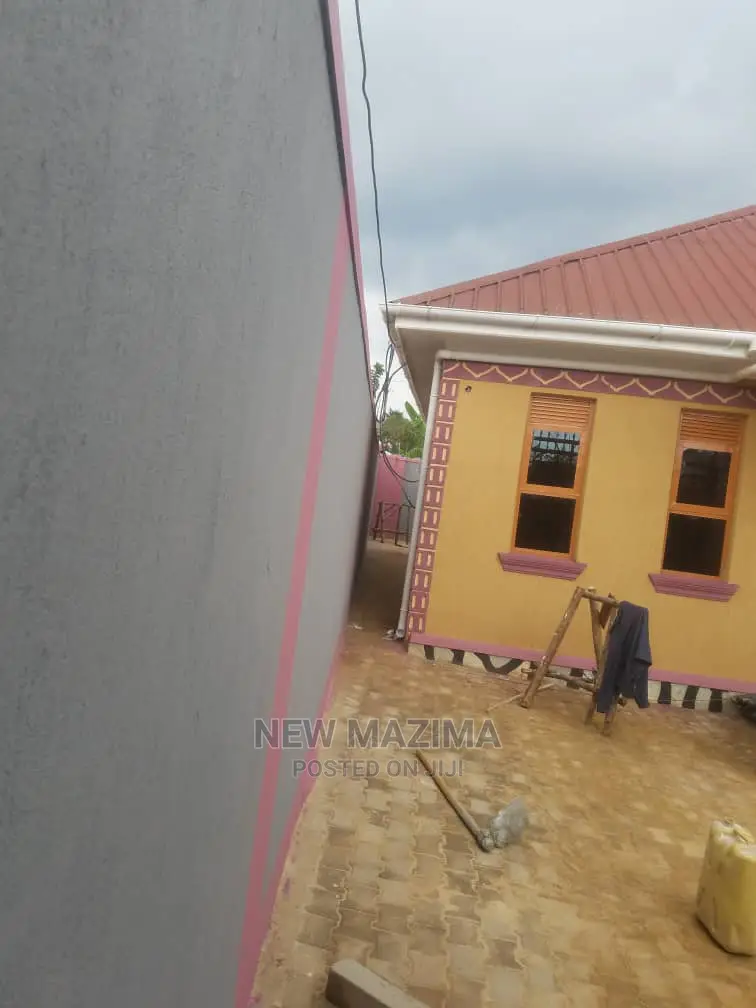 3bdrm Bungalow in Busabaala After One, Division B for Sale