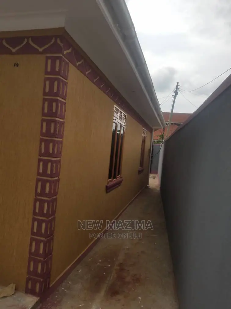 3bdrm Bungalow in Busabaala After One, Division B for Sale