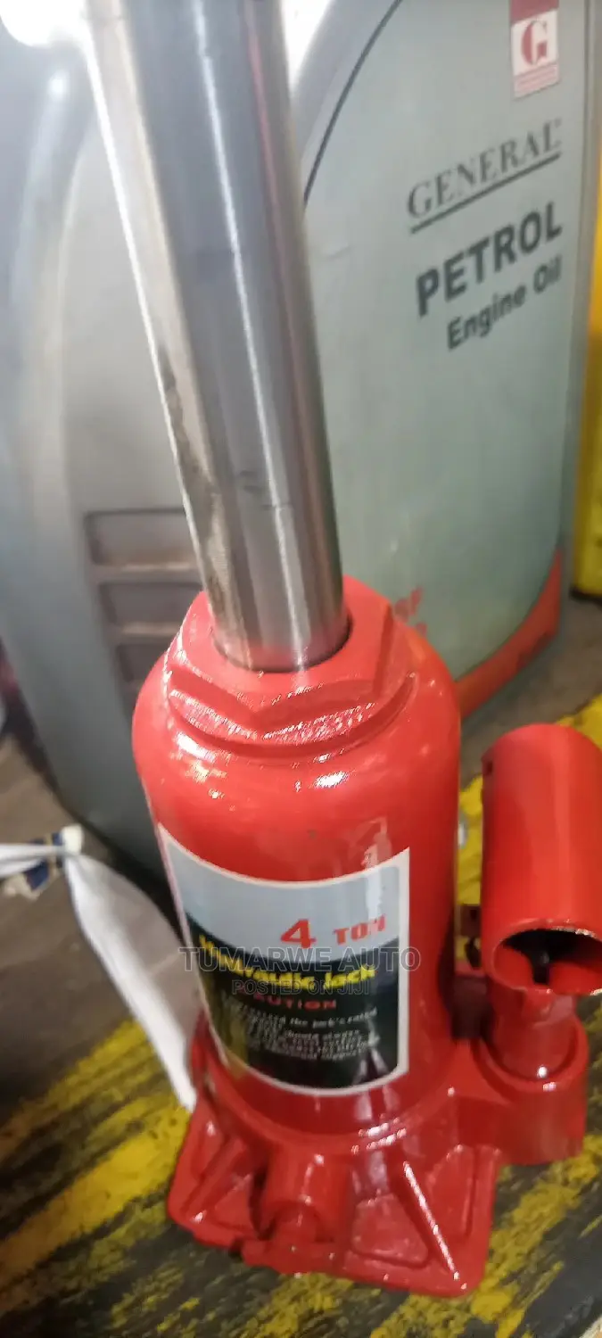 Hydraulic Car Jack(2)