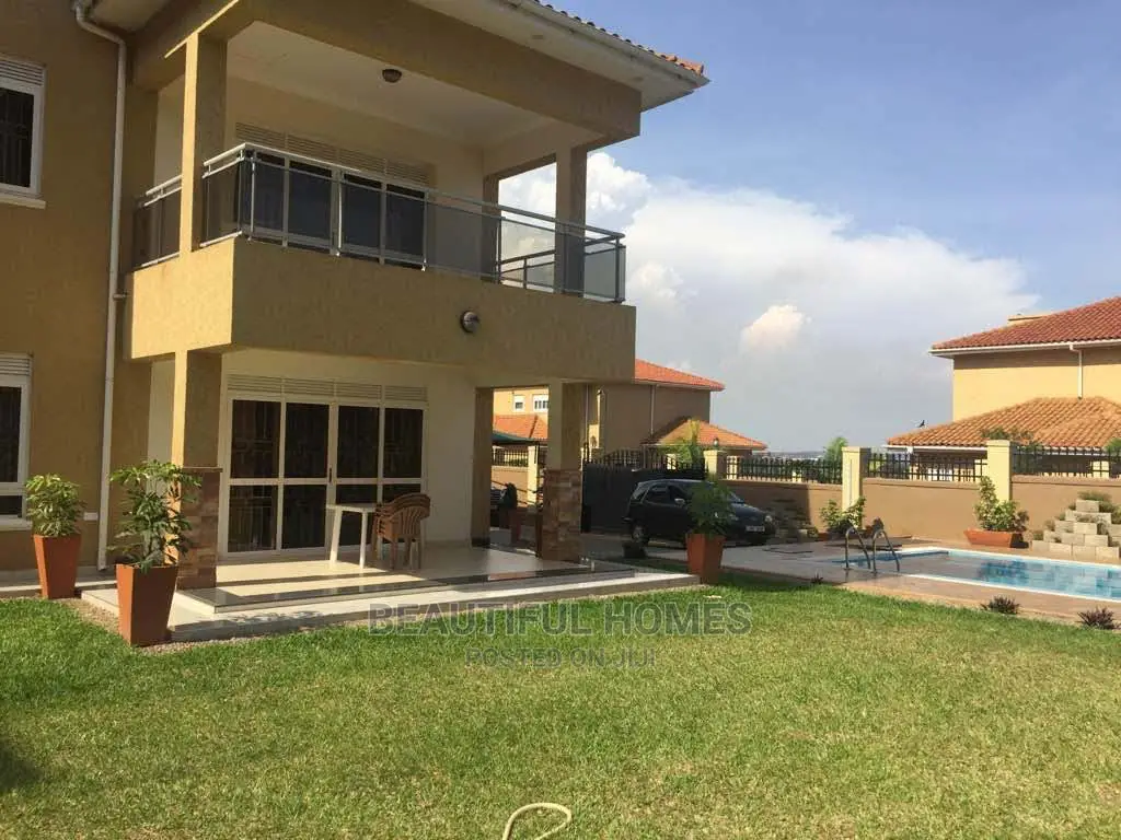 Furnished 6bdrm Mansion in Munyonyo, Makindye for Sale