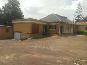 10bdrm House in Muyenga, Central Division for Sale
