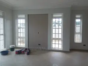 Furnished 3bdrm House in Kira for Sale