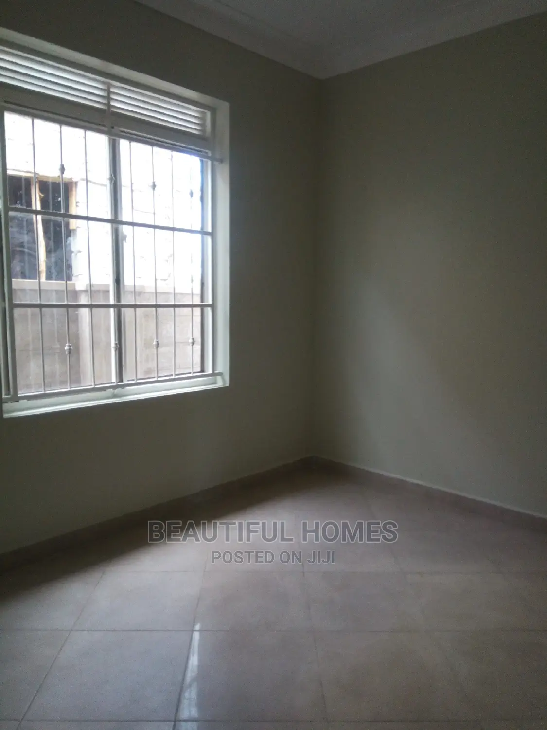 Furnished 3bdrm House in Kira for Sale