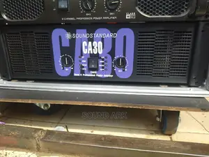 Sound Standard Professional Amplifier