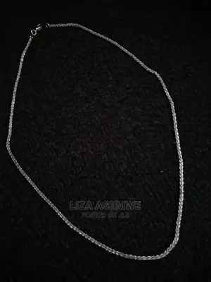Necklaces Available for Both Unisex