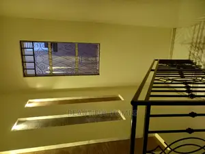 Furnished 4bdrm House in Corporate, Kira for Sale