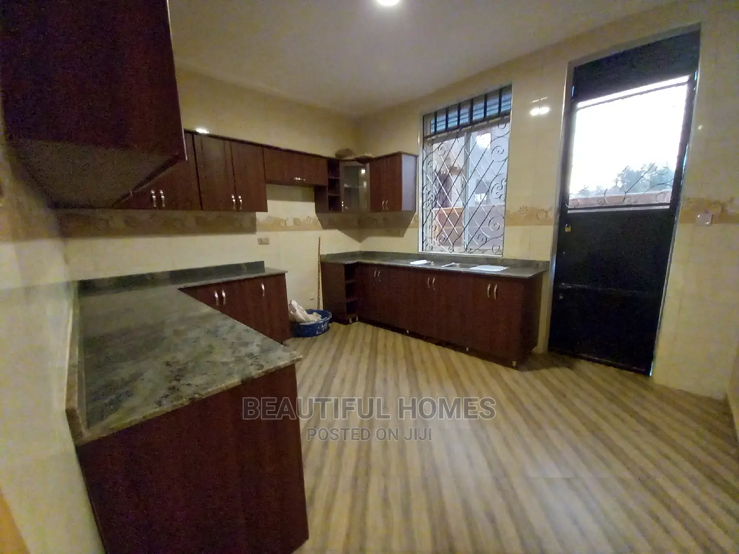 Furnished 4bdrm Duplex in Minister'S Village, Kira for Sale