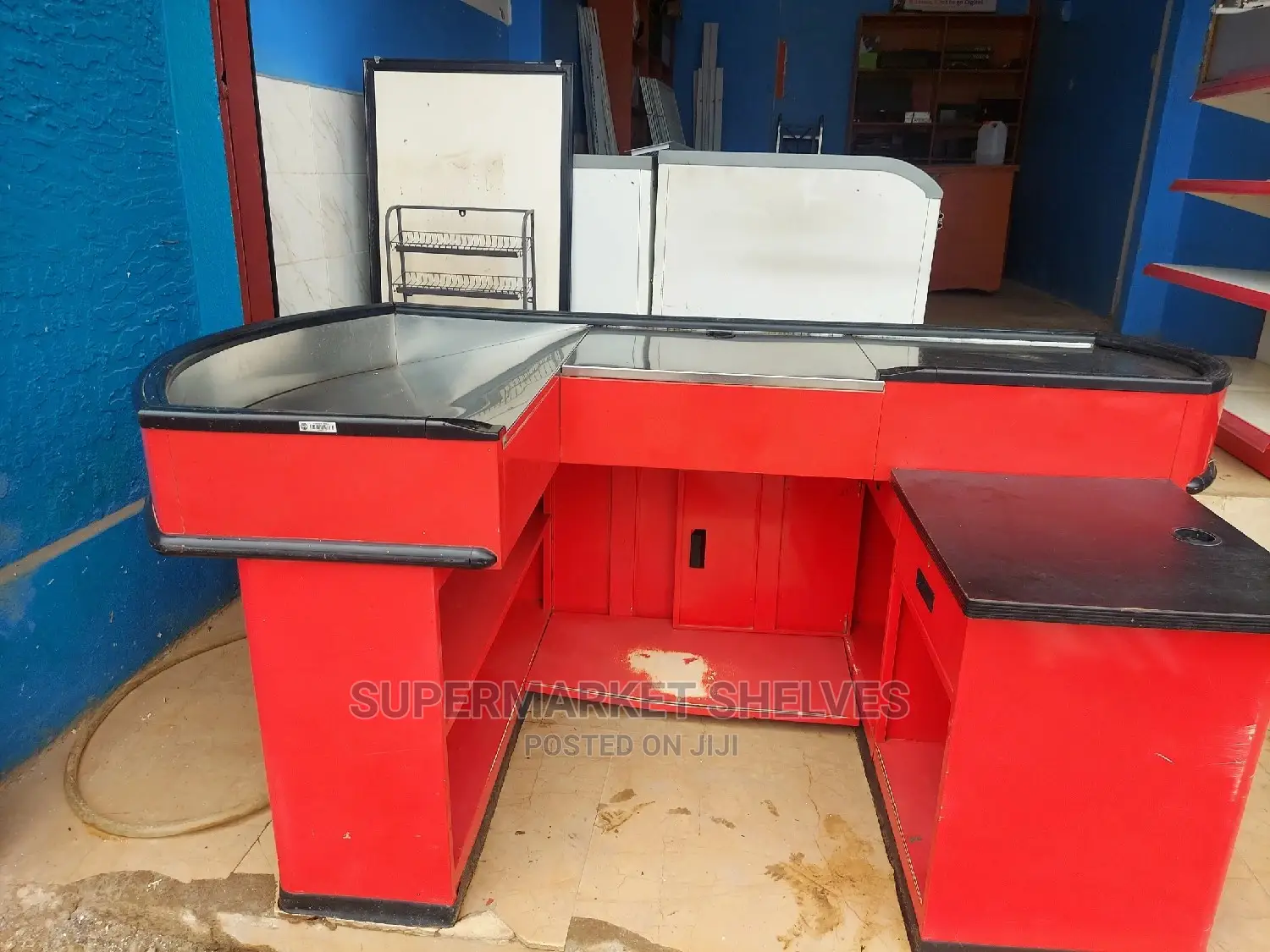 Supermarket Cashier Counter on Sale at 3m