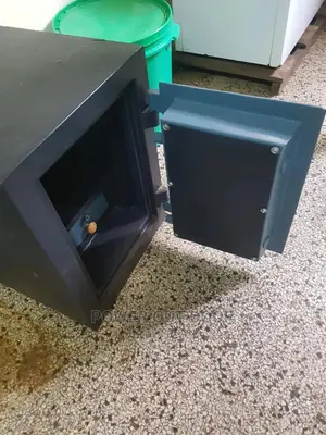Mechanical Safe
