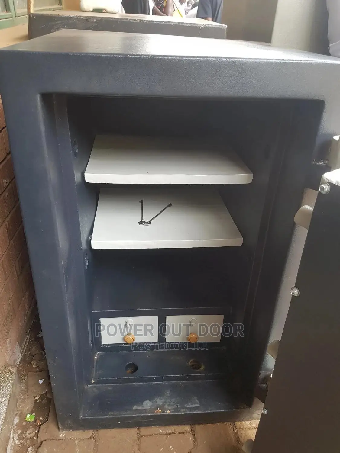 Mechanical Safe