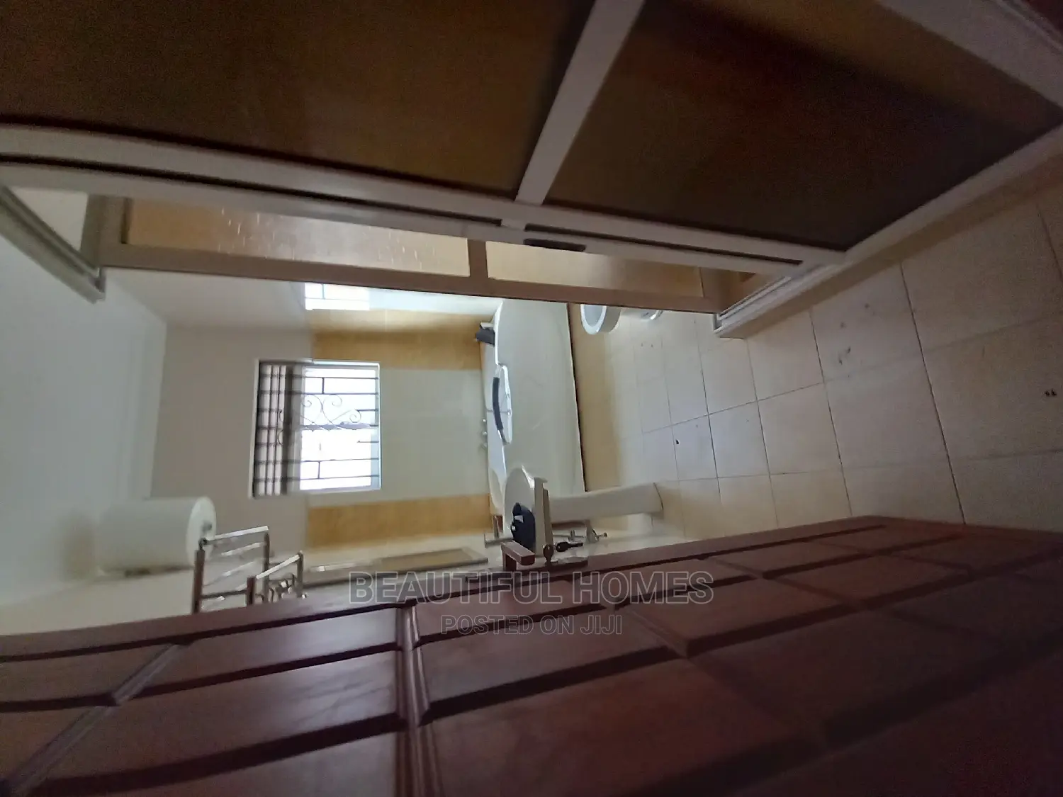 Furnished 4bdrm Bungalow in Gated Estate, Kira for Sale