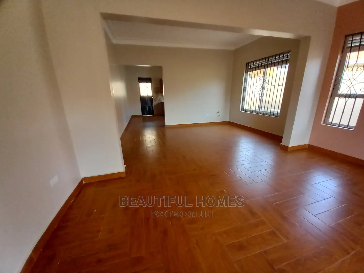 Furnished 4bdrm Bungalow in Gated Estate, Kira for Sale