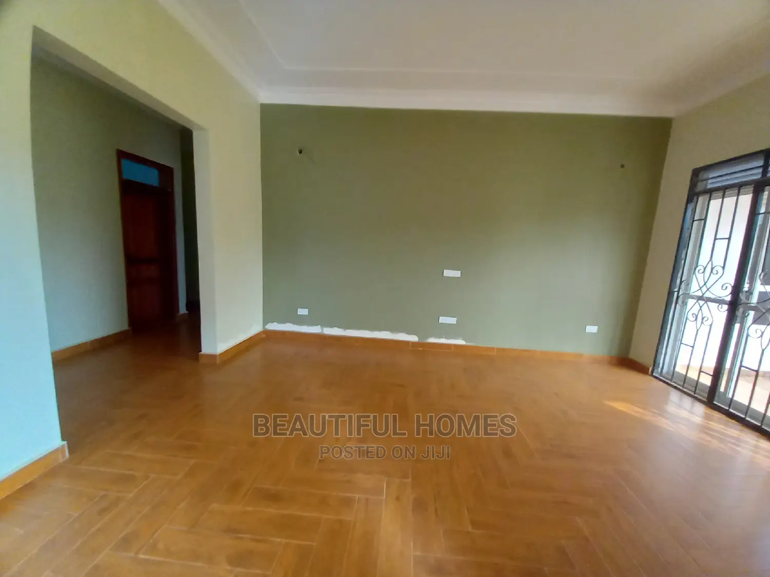 Furnished 4bdrm House in Ministers Estate, Kira for Sale