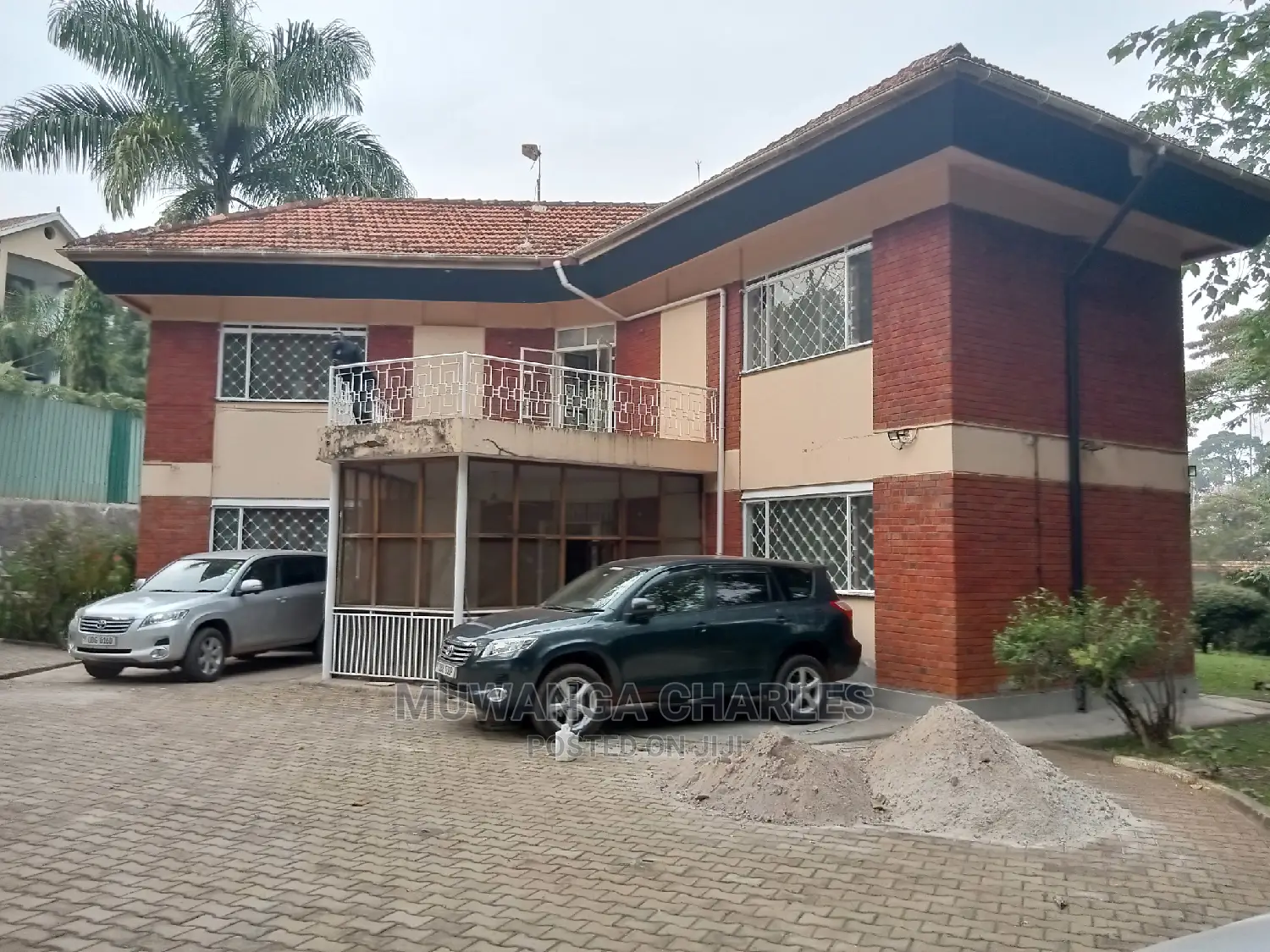 4bdrm Duplex in Fs Properties Ltd, Central Division for Rent