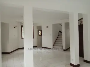 4bdrm Duplex in Fs Properties Ltd, Central Division for Rent