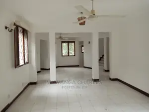 4bdrm Duplex in Fs Properties Ltd, Central Division for Rent