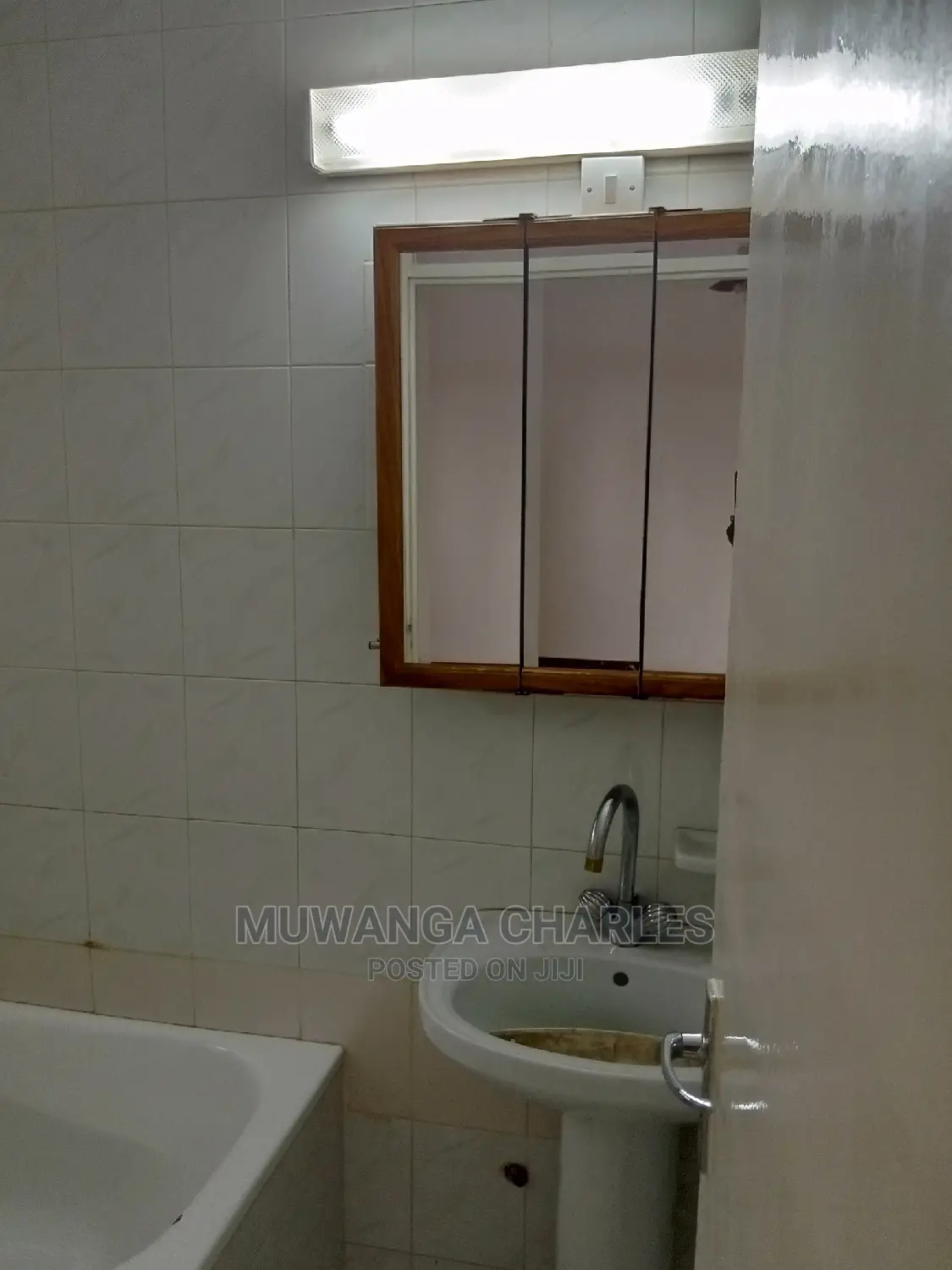 4bdrm Duplex in Fs Properties Ltd, Central Division for Rent