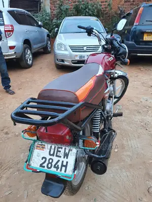 TVS Apache 180 RTR 2020 Red