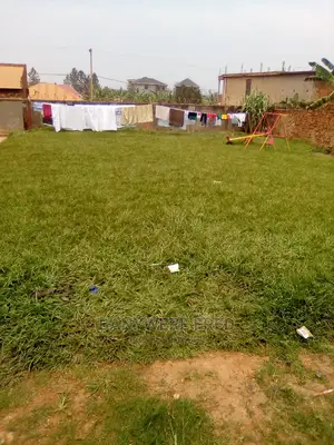 100/100 Plot for Sale in Buto