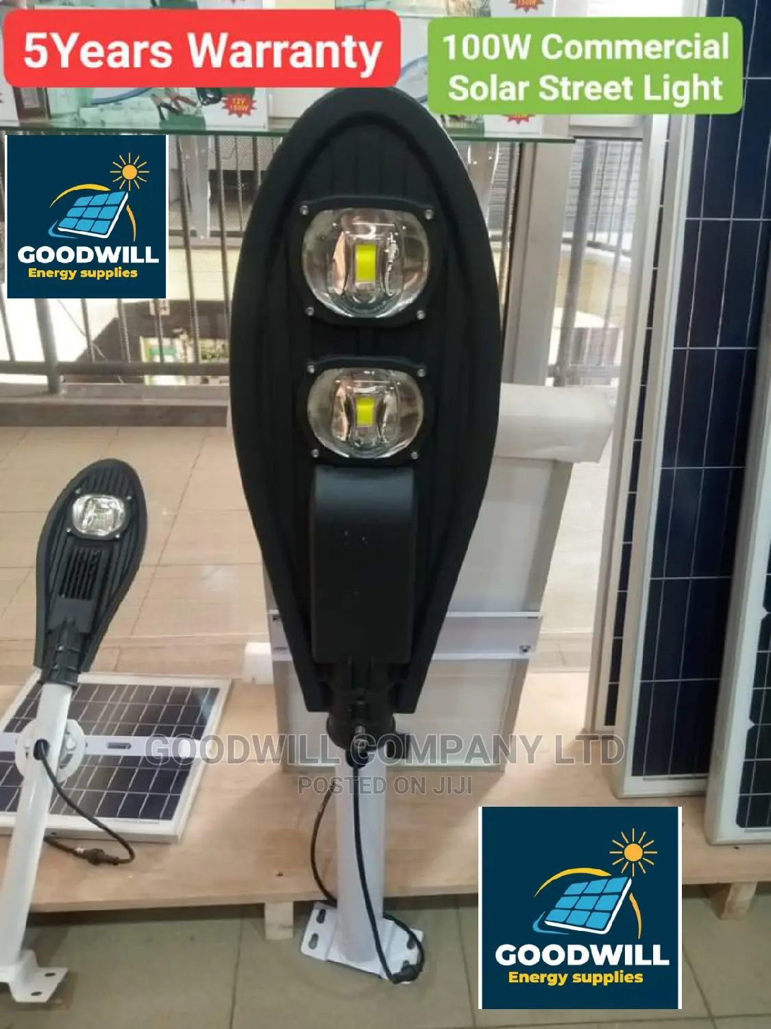 100W Original Commercial Solar Street Light
