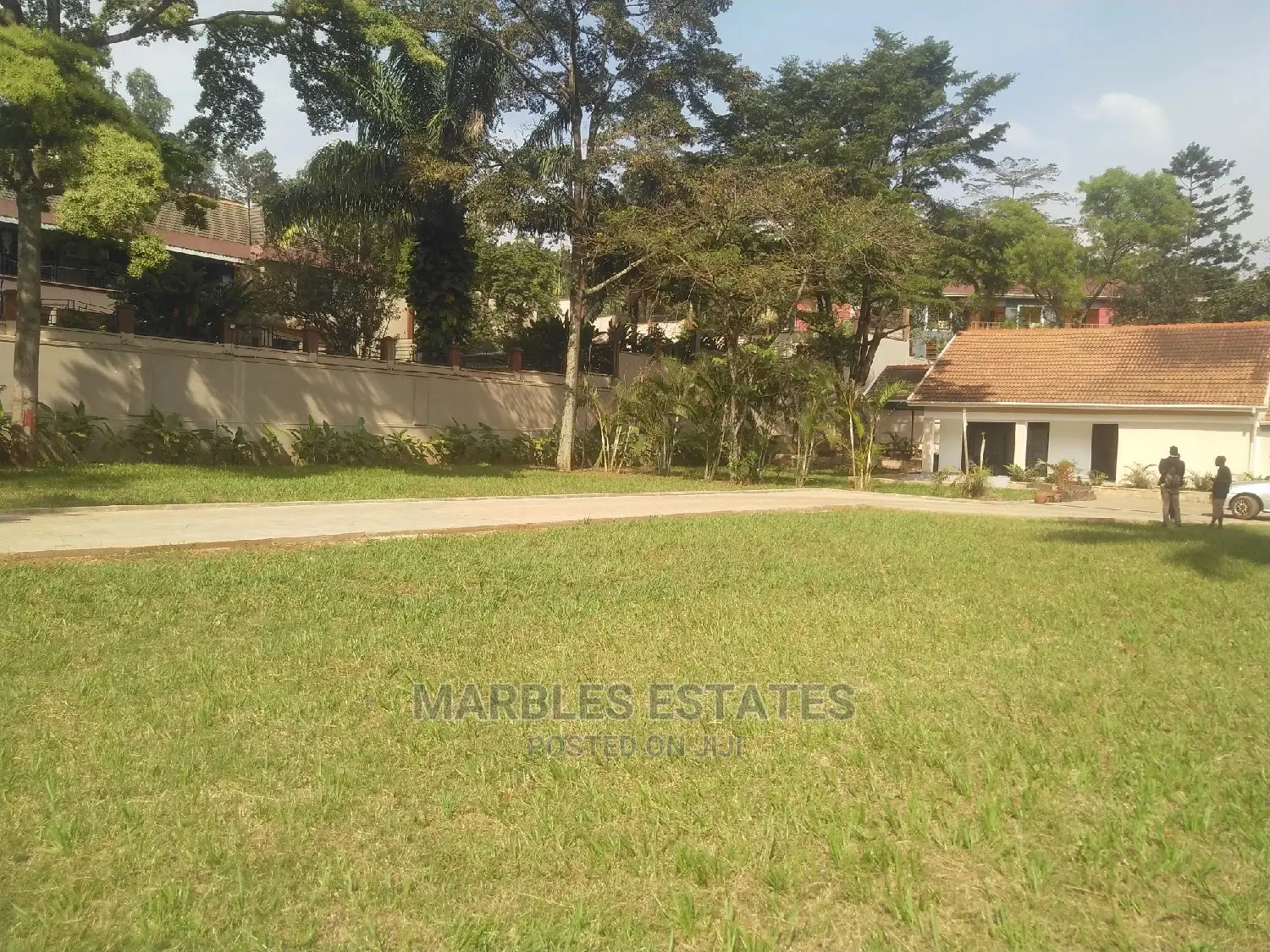 4bdrm Bungalow in Naguru, Central Division for Rent