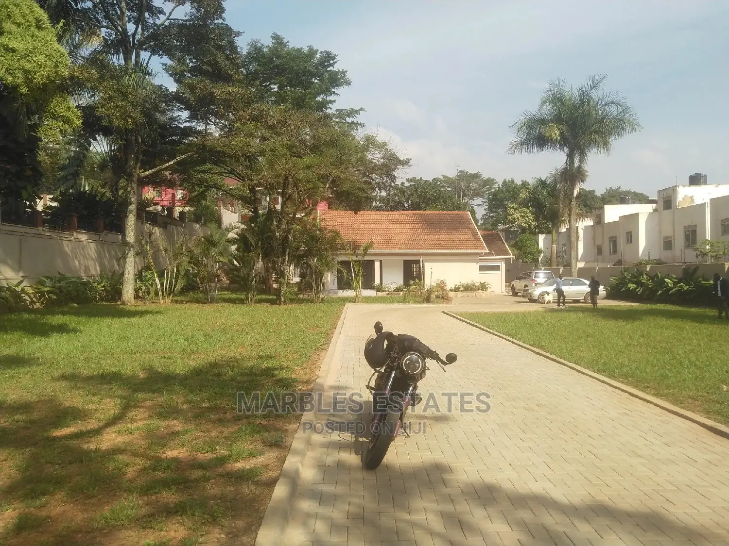 4bdrm Bungalow in Naguru, Central Division for Rent