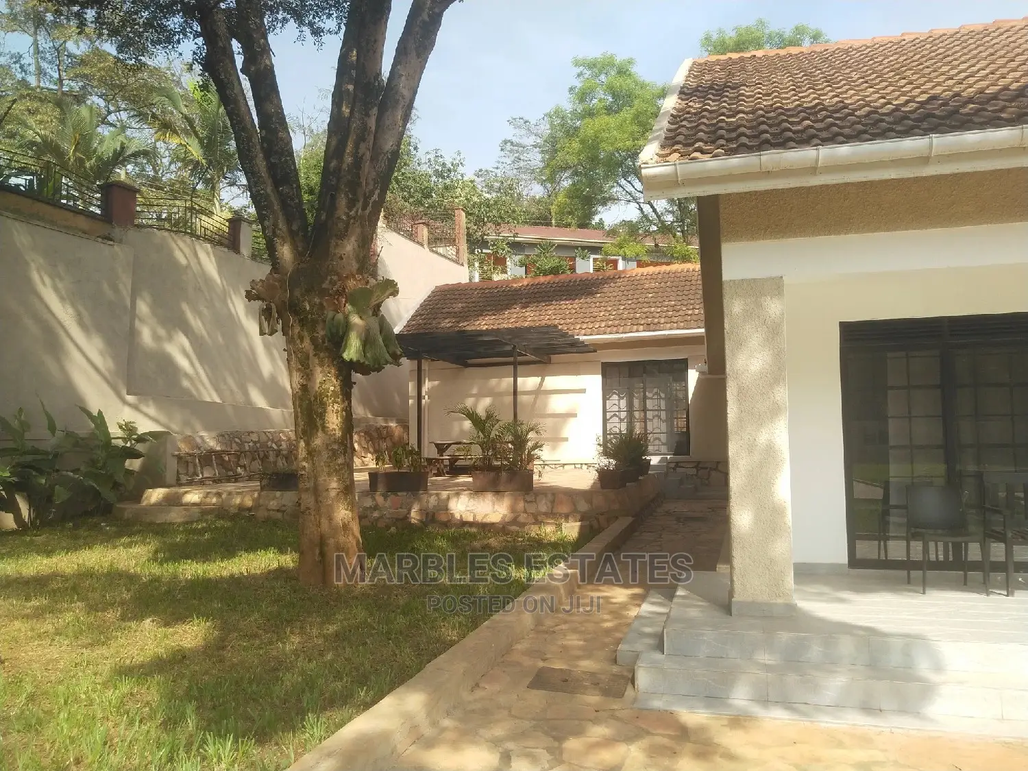 4bdrm Bungalow in Naguru, Central Division for Rent