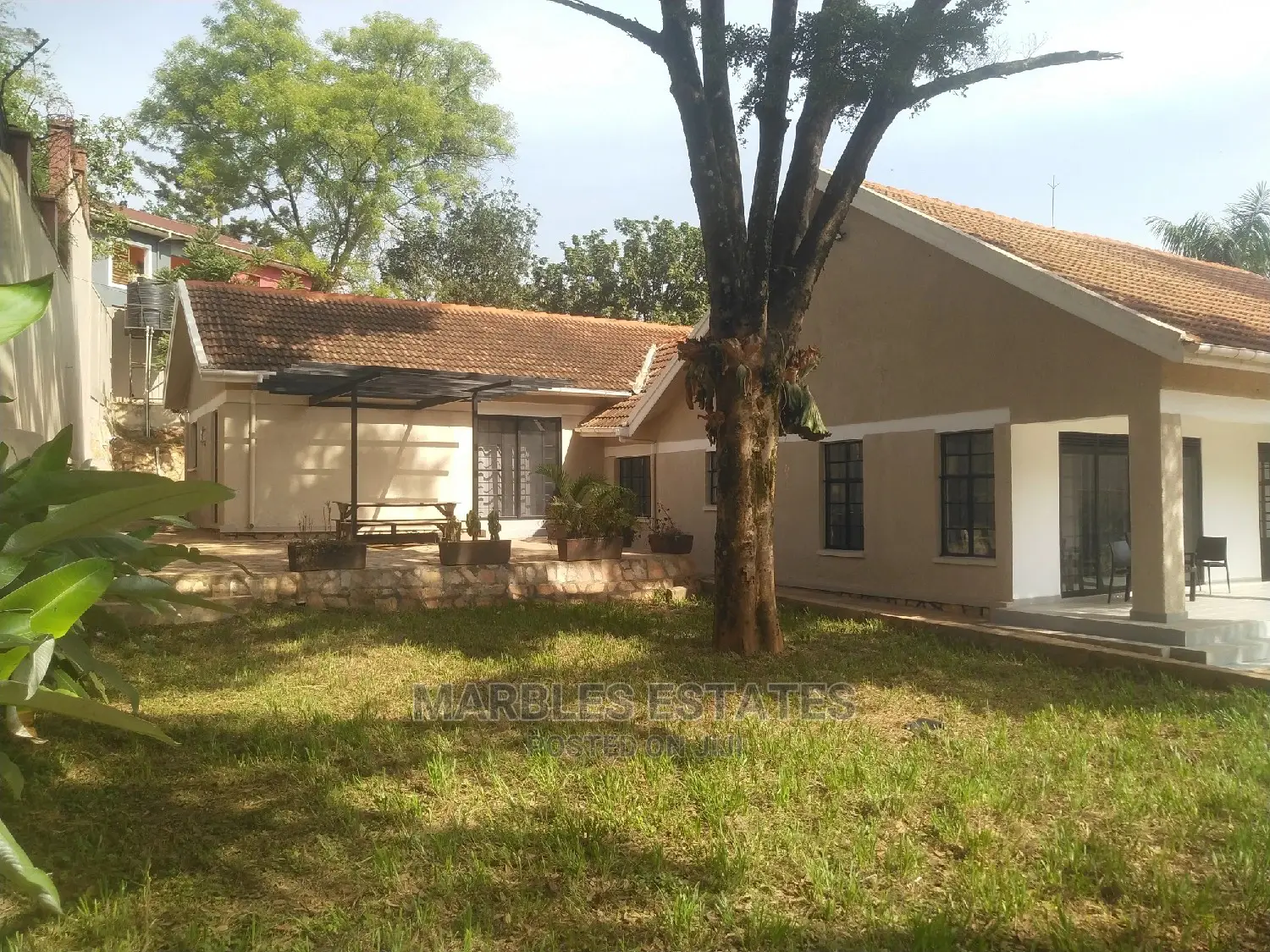 4bdrm Bungalow in Naguru, Central Division for Rent