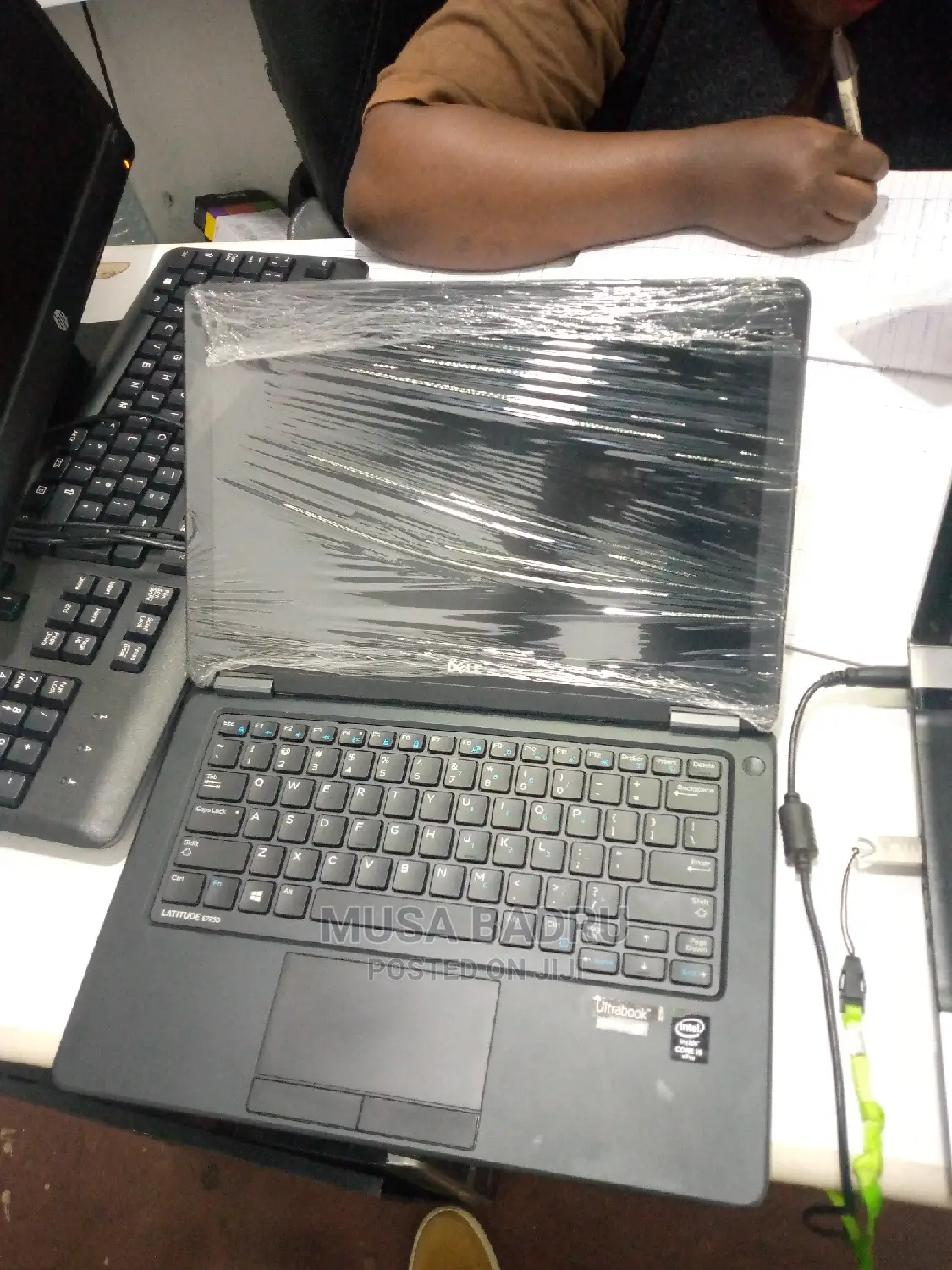 Laptop Dell Latitude 12 E7250 4GB Intel Core I5 SSD 256GB