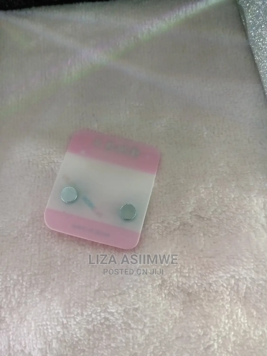 Men's Magnetic Earpins Available