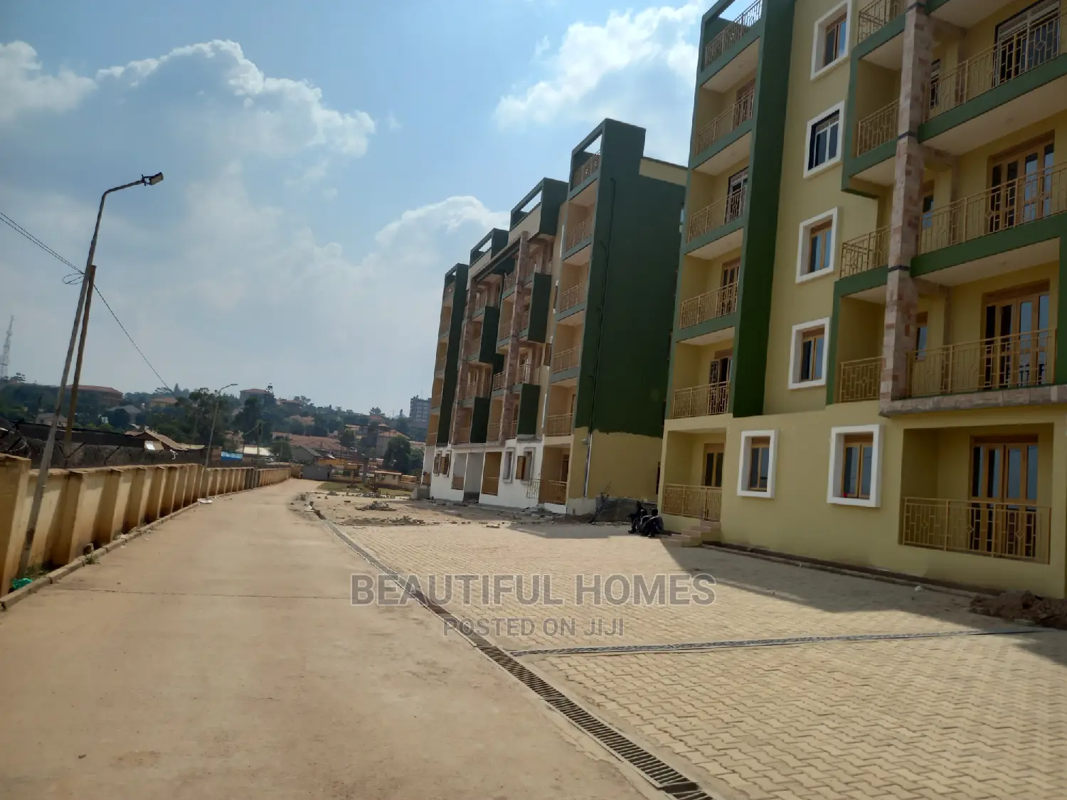 Furnished 2bdrm Condo in Bukoto, Central Division for Sale