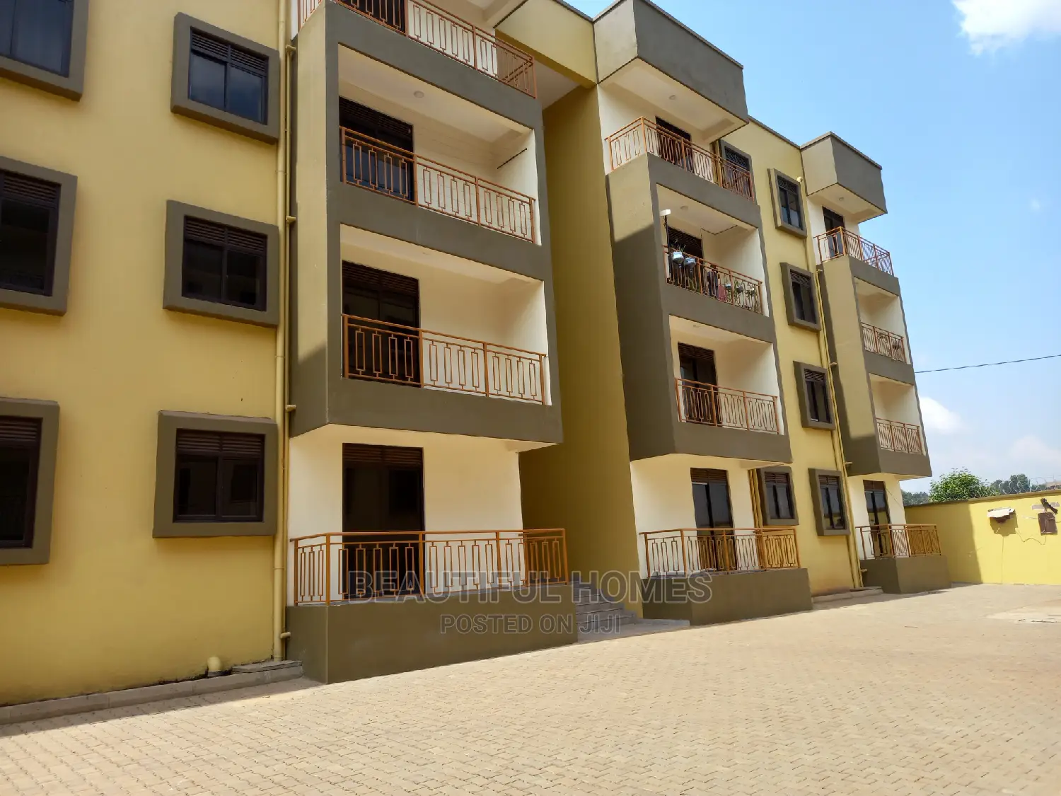 Furnished 2bdrm Condo in Bukoto, Central Division for Sale